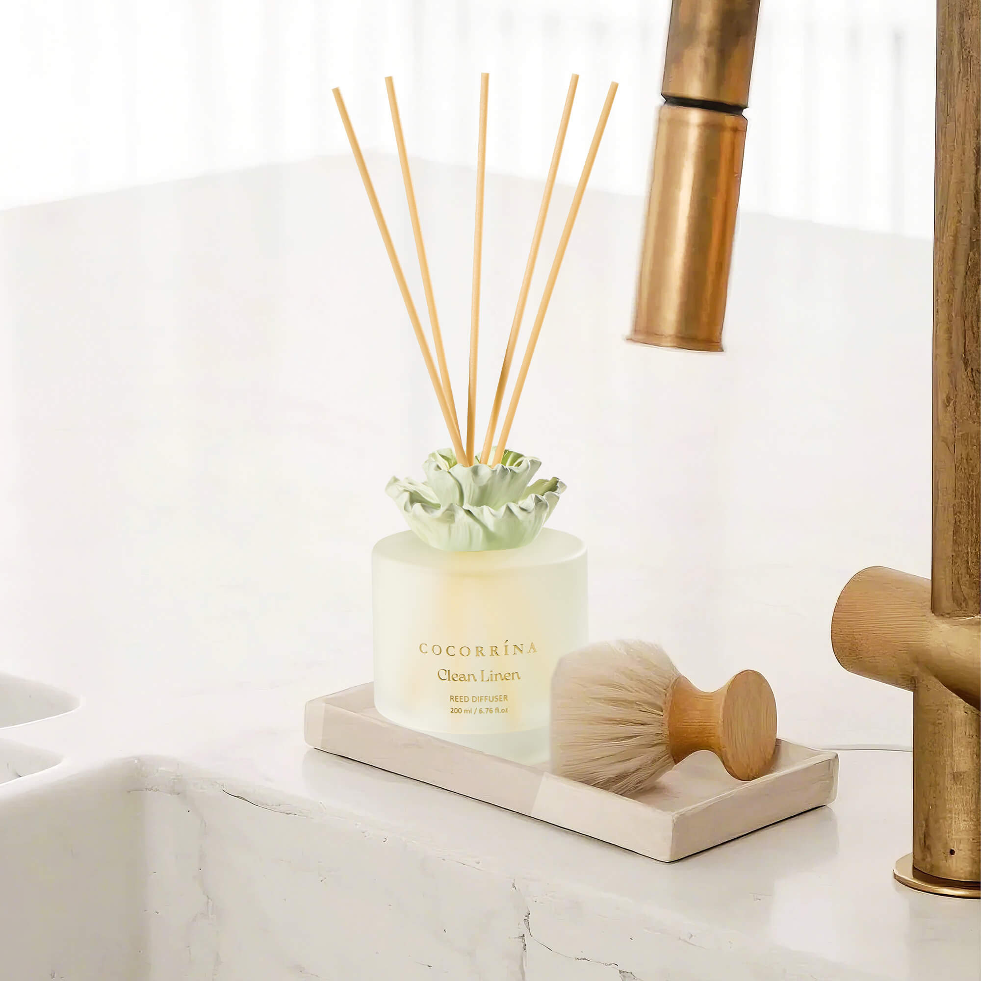 COCORRÍNA Gypsum Flower Clean Linen Reed Diffuser