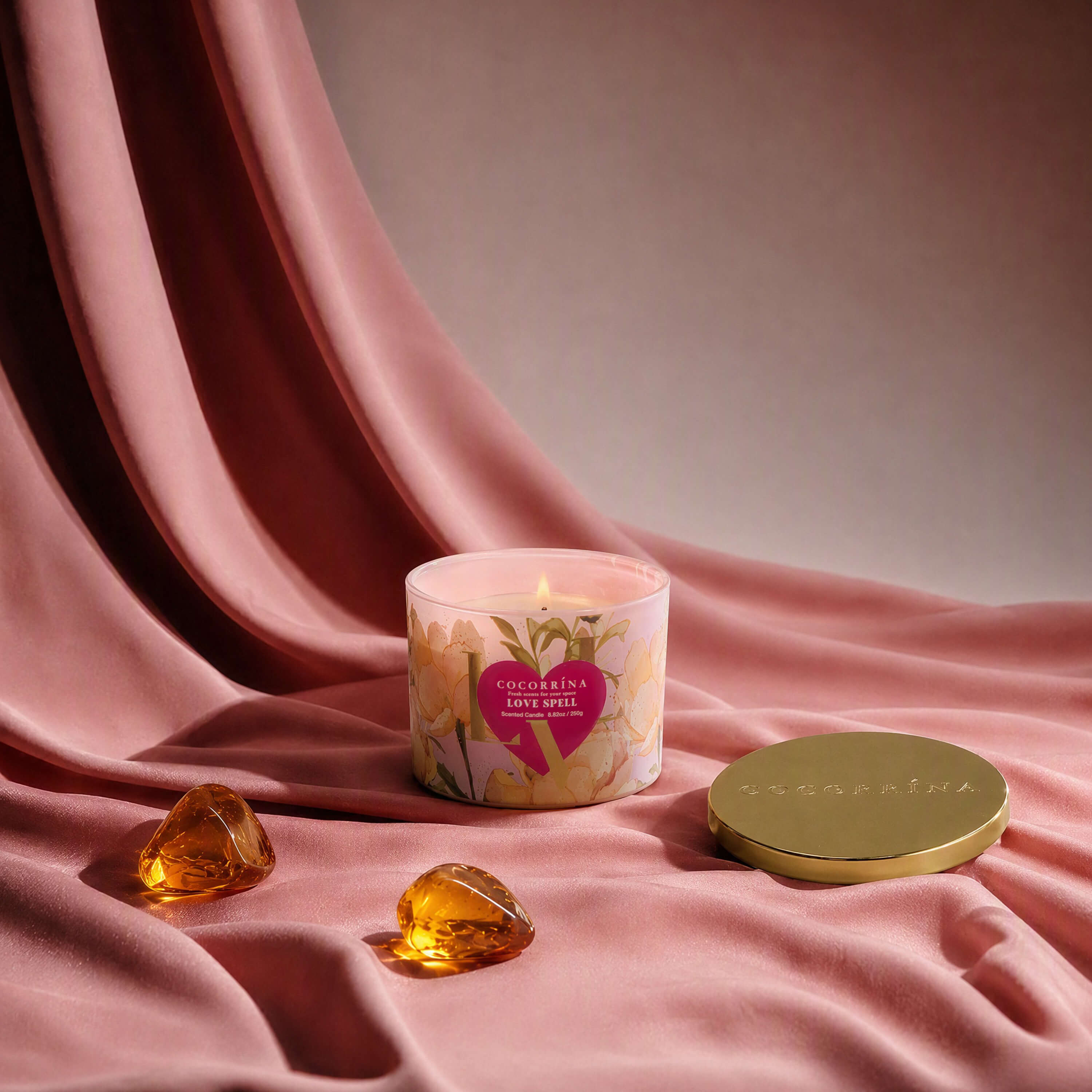 COCORRÍNA 8.8 oz Love Spell Candle(Pre-Order)