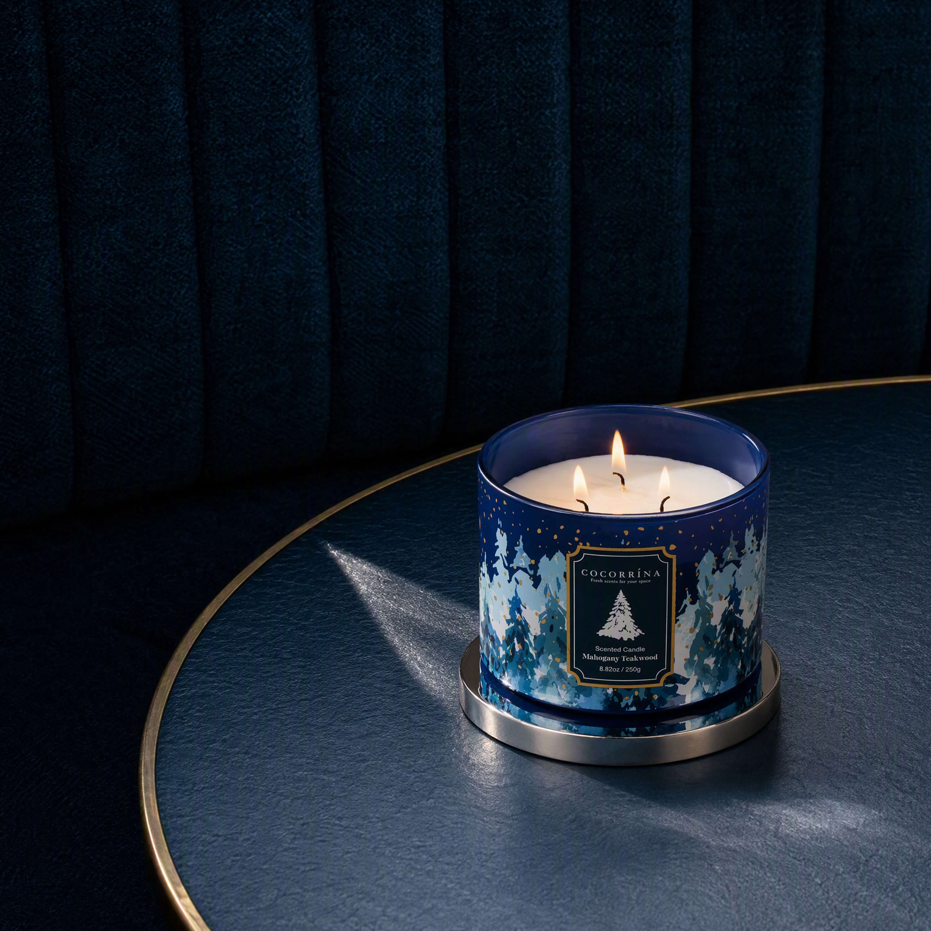 COCORRÍNA 8.8 oz Mahogany Teakwood Candle(Pre-Order)