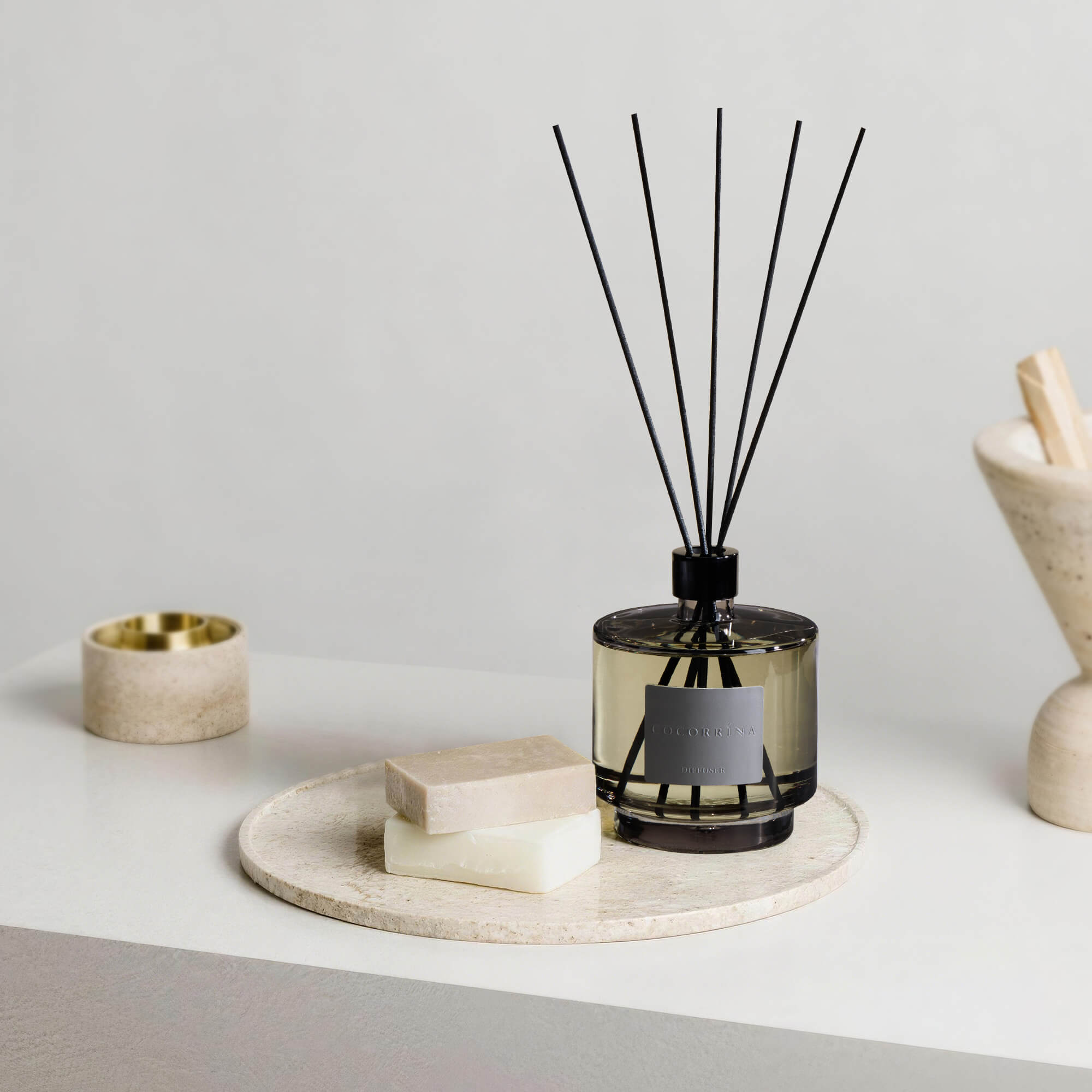 COCORRÍNA Cashmere Vanilla Reed Diffuser Set