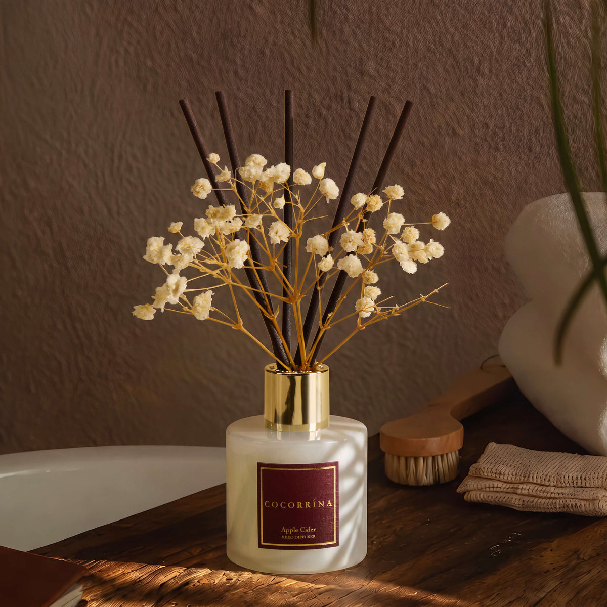 COCORRÍNA Apple Cider Reed Diffuser Set