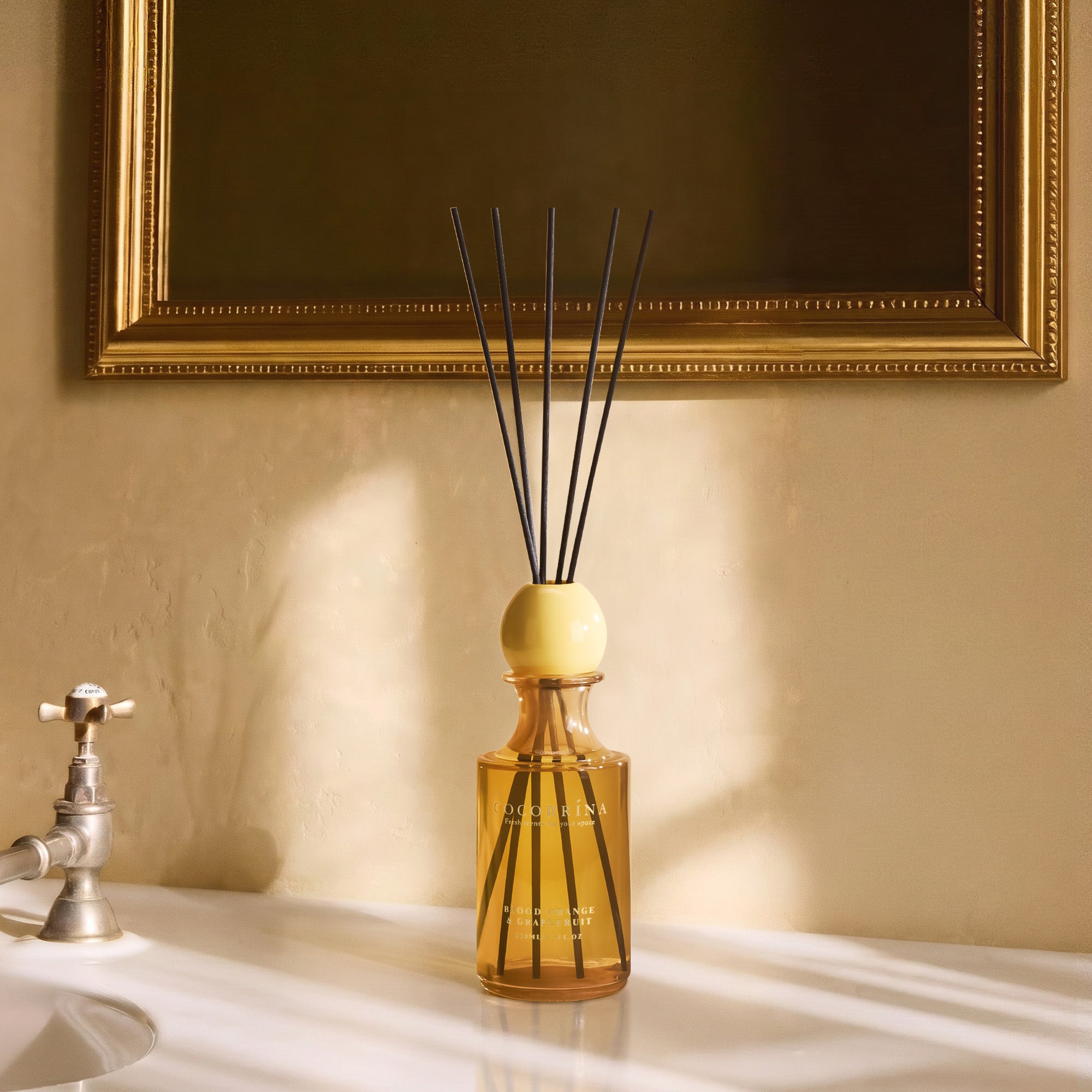 COCORRÍNA Blood Orange & Grapefruit Reed Diffuser