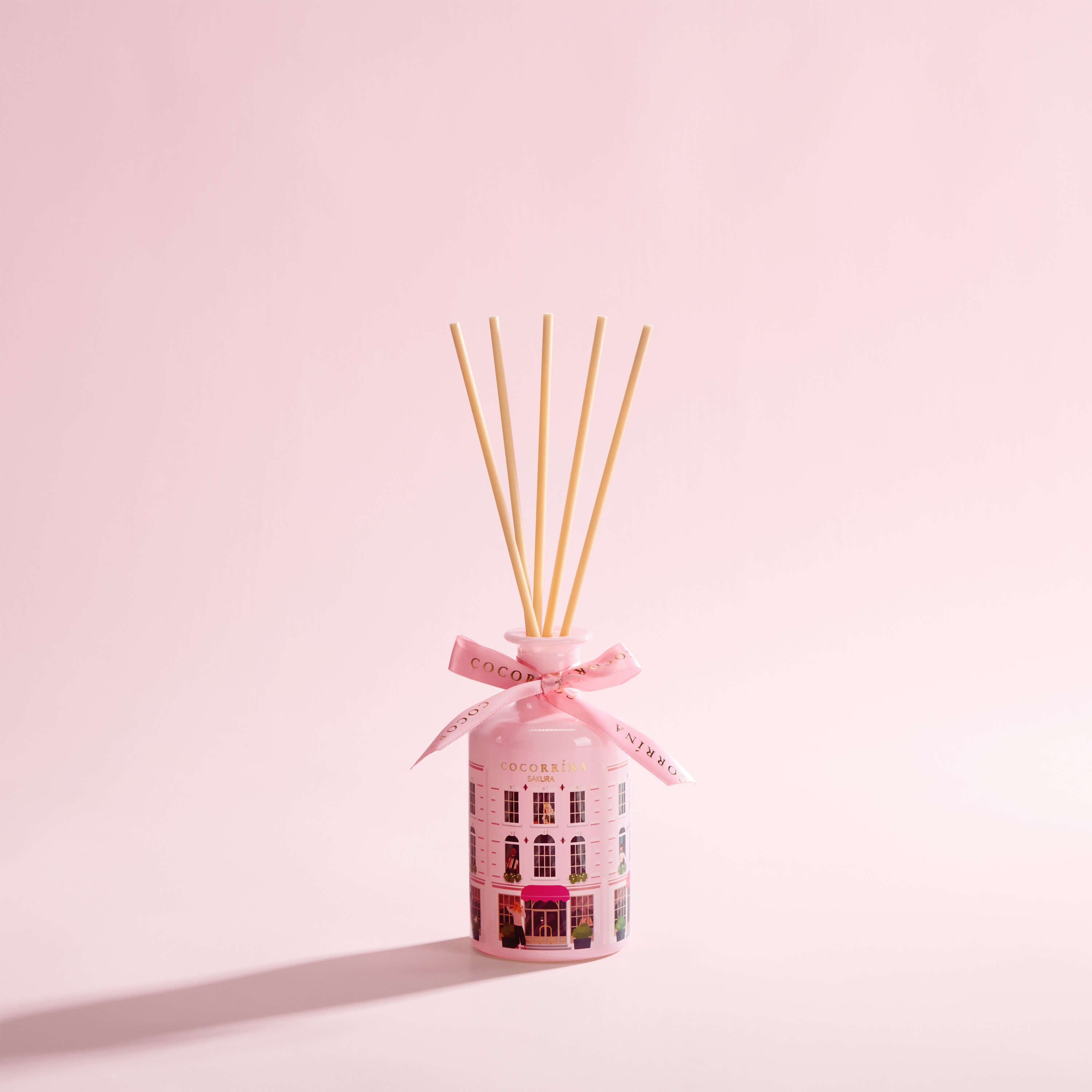 COCORRÍNA Sakura House Shape Reed Diffuser Set