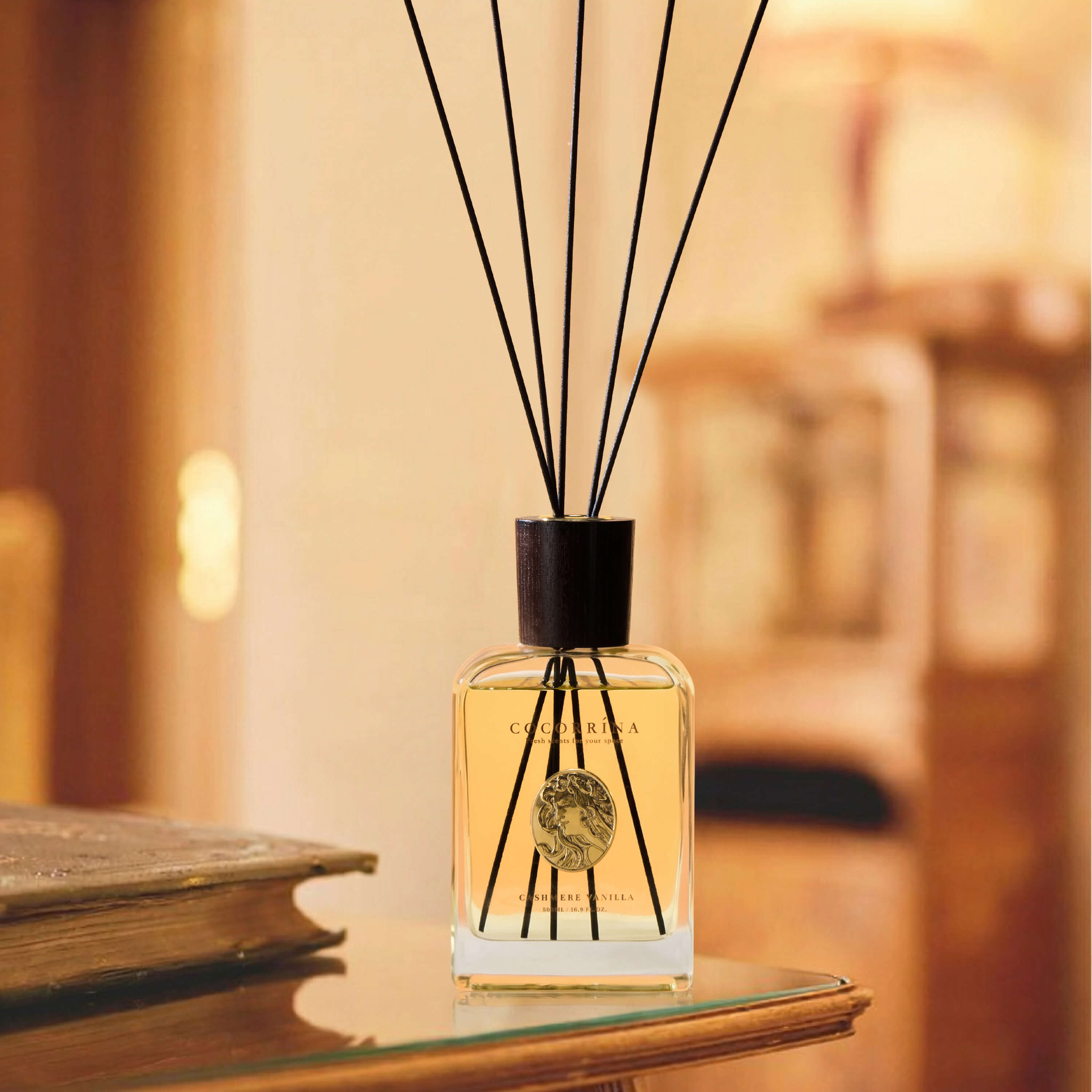 COCORRÍNA Cashmere Vanilla Reed Diffuser Set