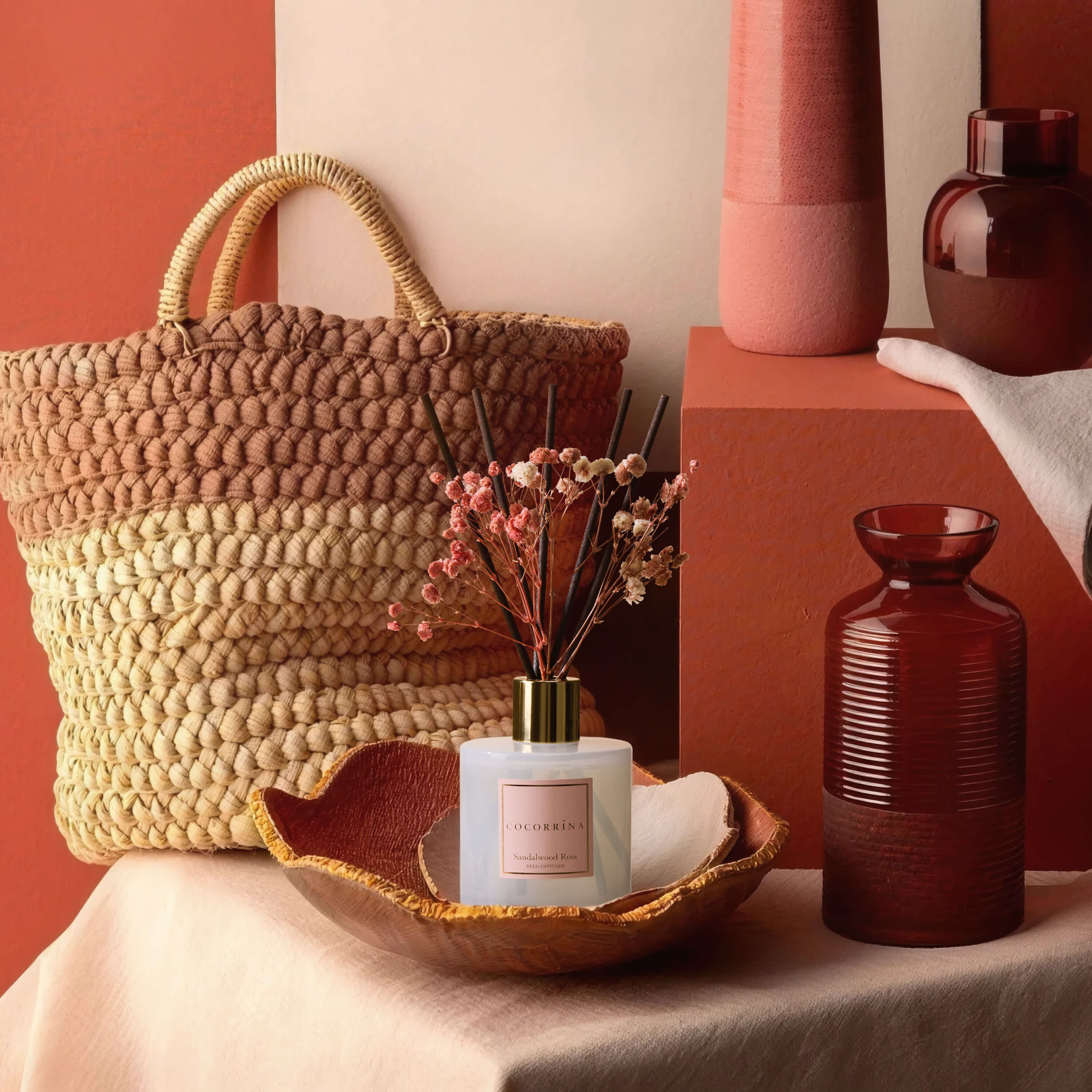 COCORRÍNA Sandalwood Rose Reed Diffuser Set