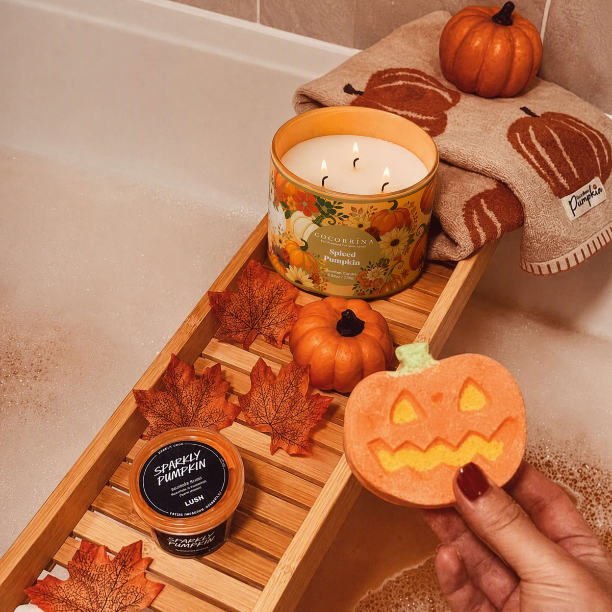 COCORRÍNA 8.8 oz Spiced Pumpkin Candle（Pre-Order）