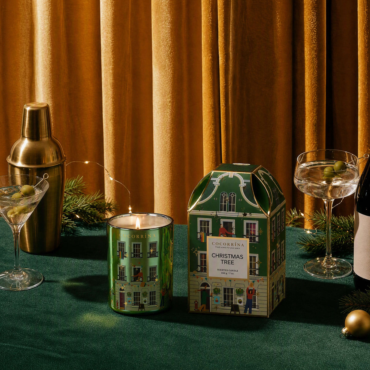 COCORRÍNA Christmas Tree House Shape Candle