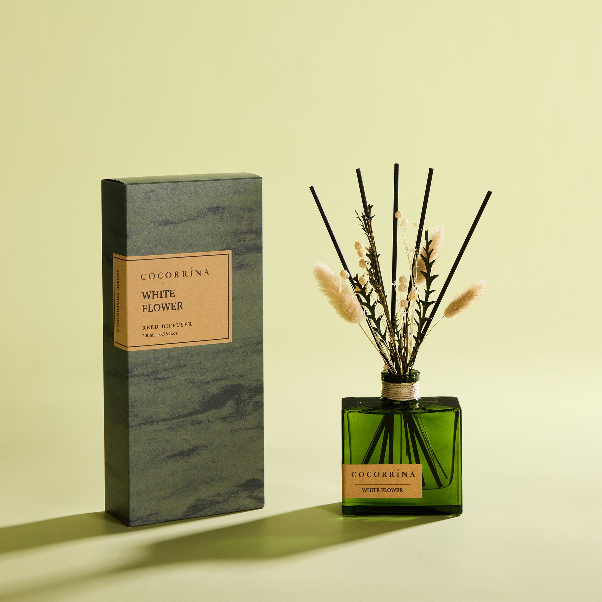 COCORRÍNA White Flower Reed Diffuser Set