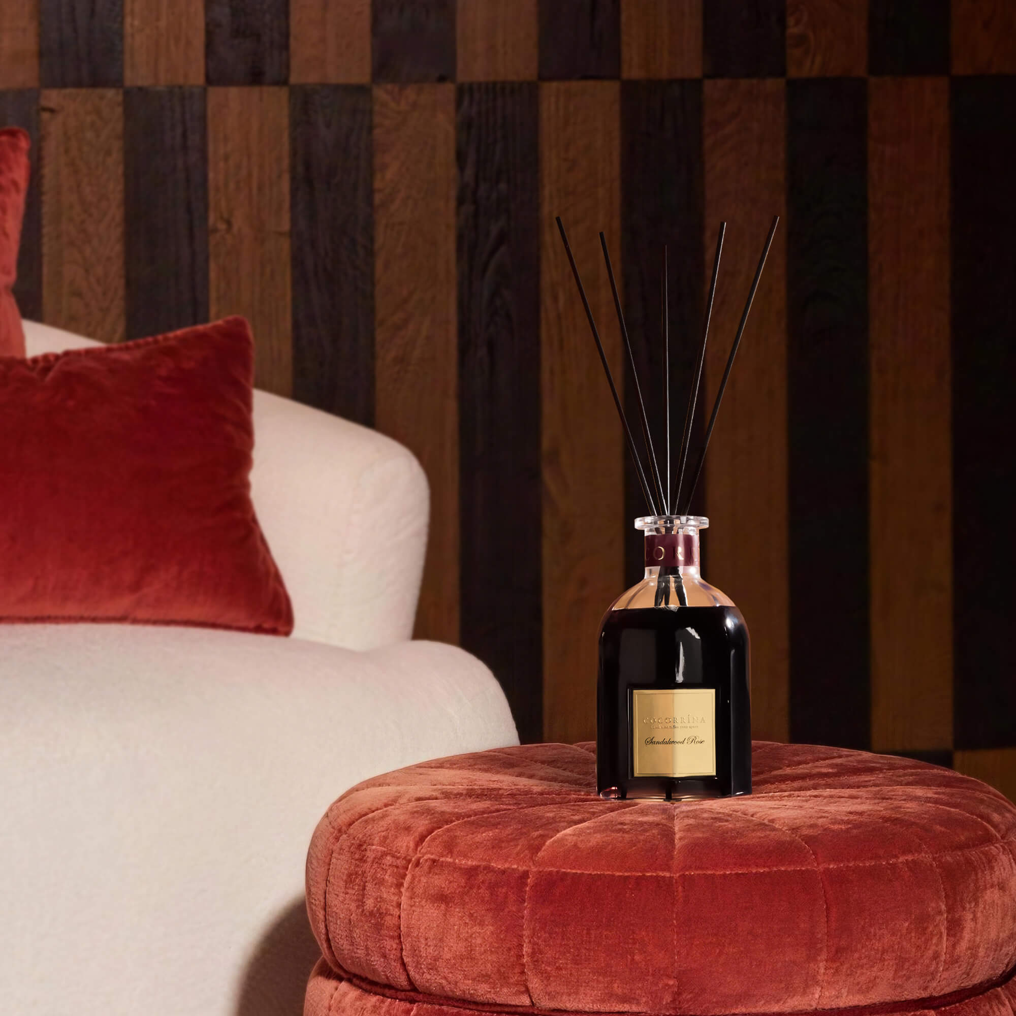 COCORRÍNA Sandalwood Rose Reed Diffuser Set