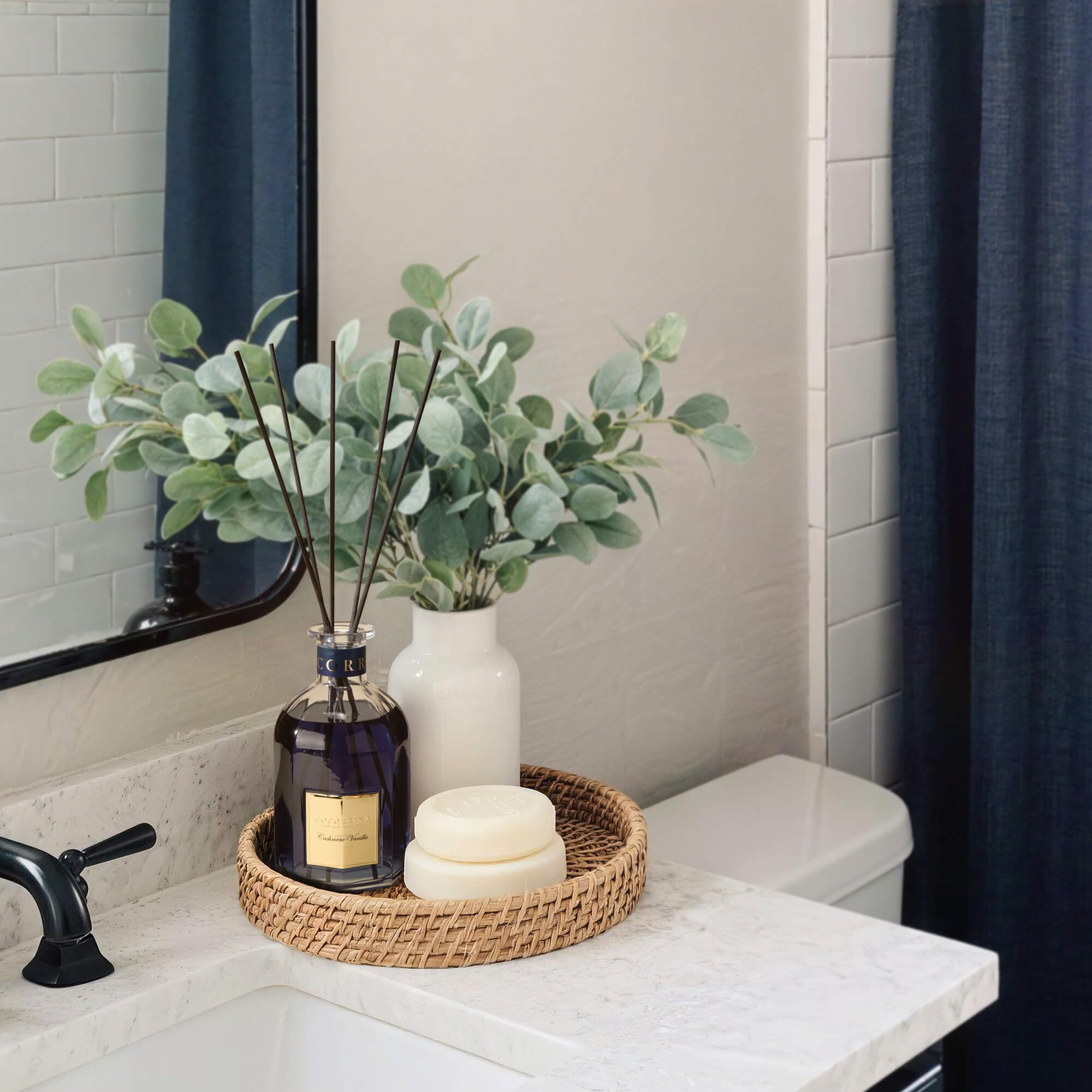 COCORRÍNA Cashmere Vanilla Reed Diffuser Set