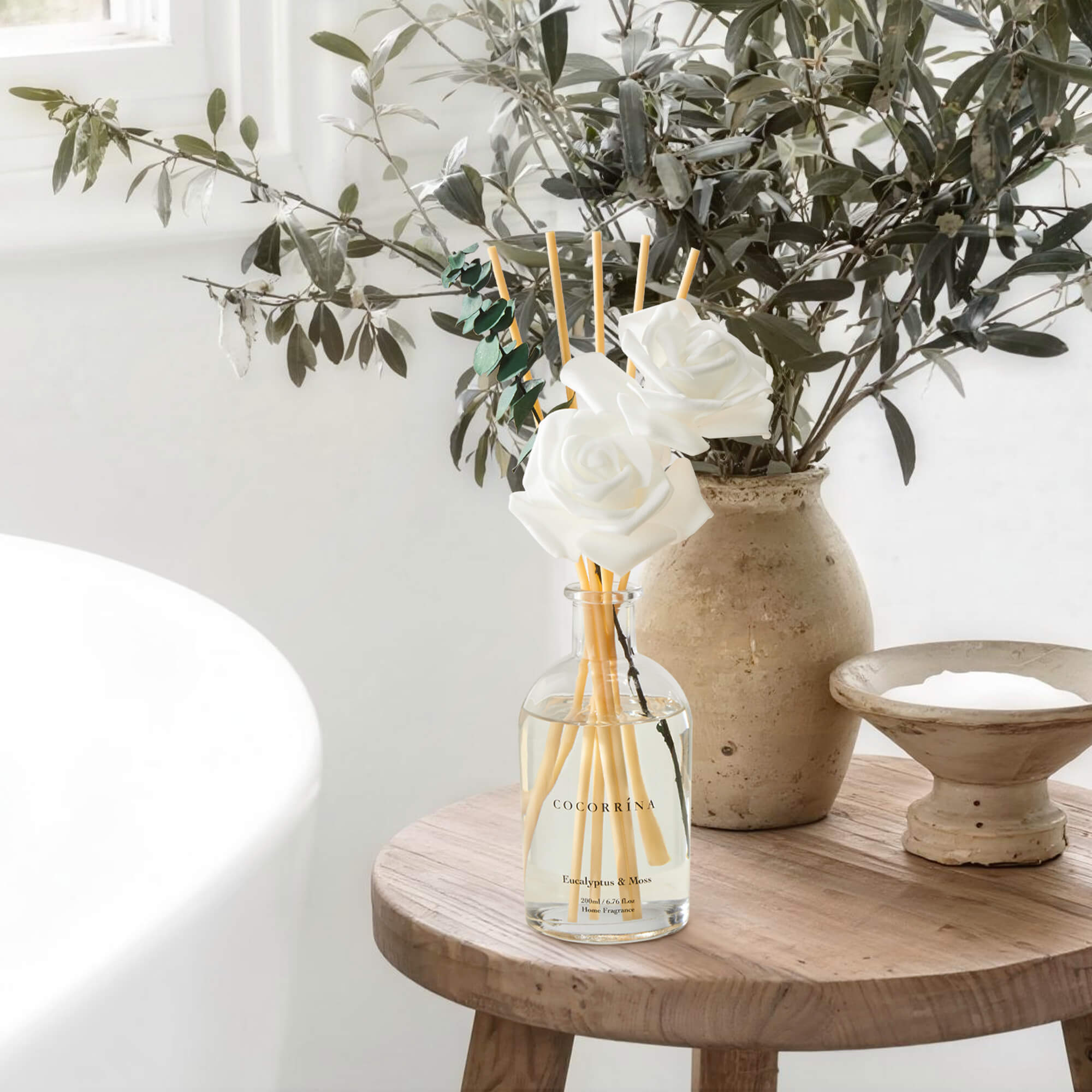 COCORRÍNA Eucalyptus Moss White Rose Reed Diffuser