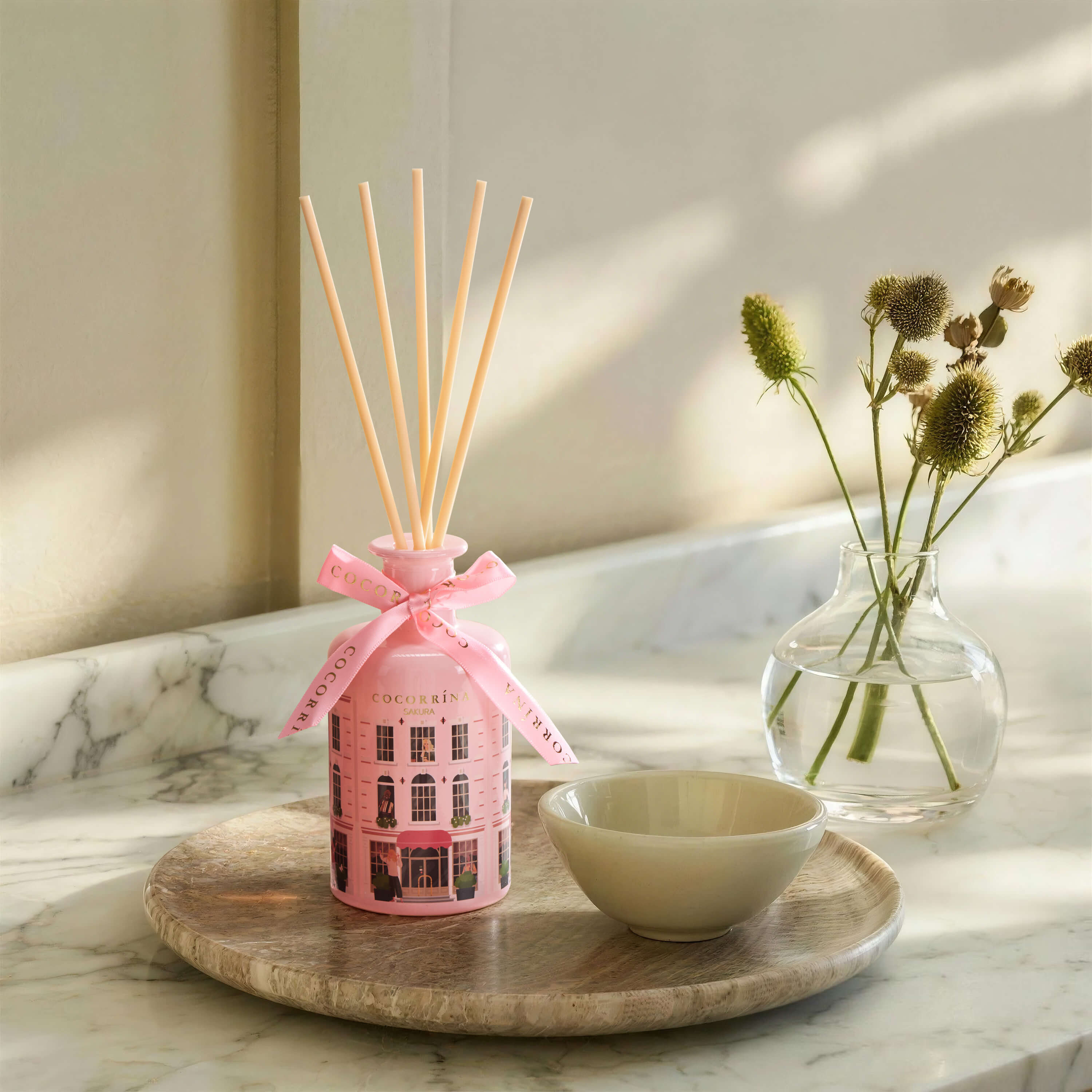 COCORRÍNA Sakura House Shape Reed Diffuser Set